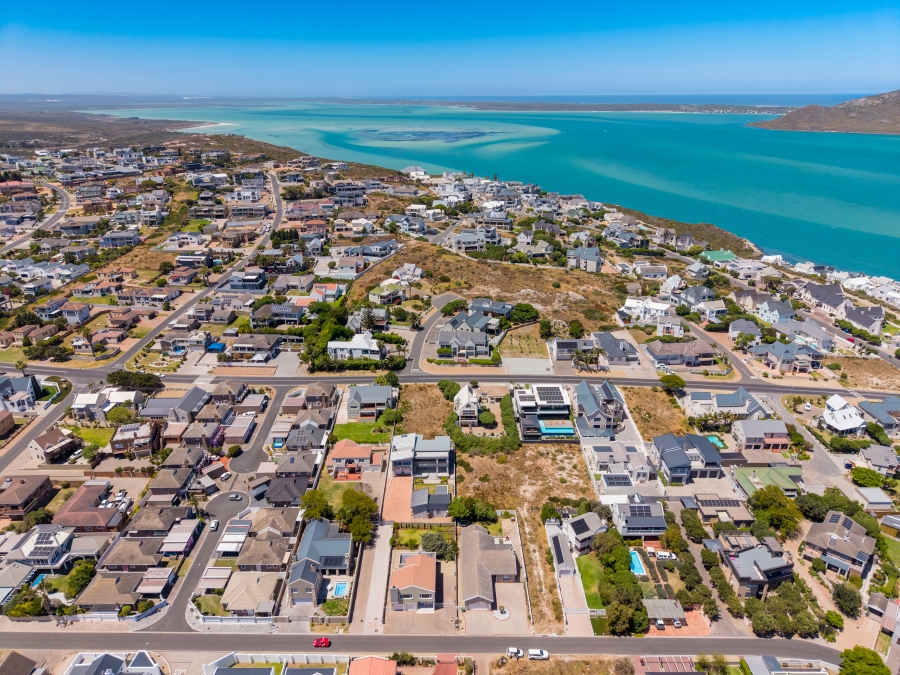 4 Bedroom Property for Sale in Myburgh Park Western Cape